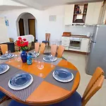 Apartment Argus 1 - Makarska Center - 3 Bedroom